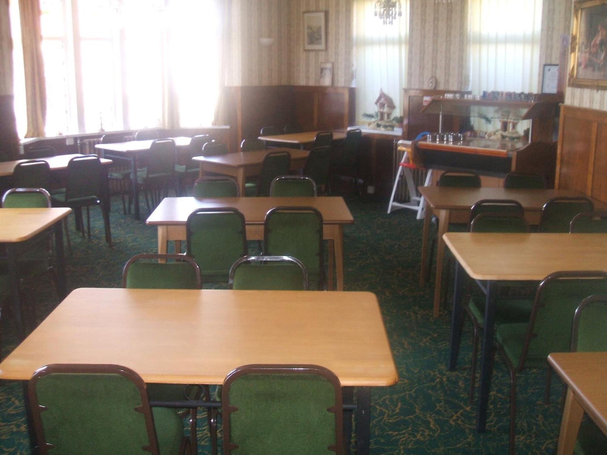 Royal Hotel — Photos 2